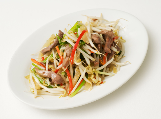 STIR FRIED DUCK WITH BEAN SPROUTS